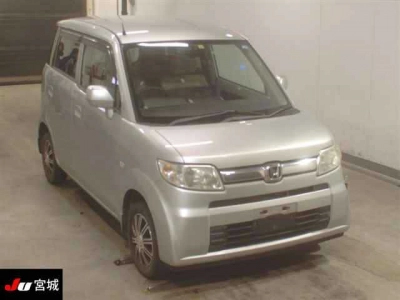 HONDA ZEST