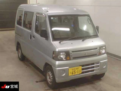 MITSUBISHI MINICAB