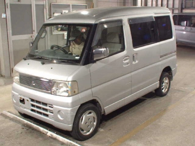 MITSUBISHI TOWN BOX