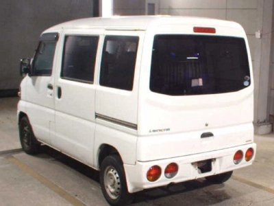 MITSUBISHI MINICAB