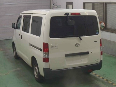TOYOTA LITE ACE VAN