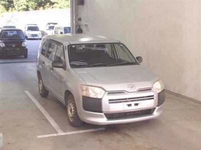 TOYOTA SUCCEED VAN