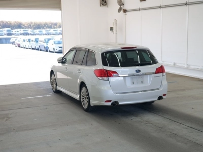SUBARU LEGACY TOURING WAGON