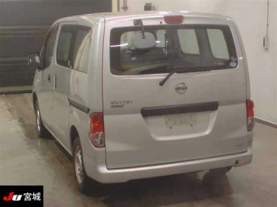 NISSAN NV200 VANETTE VAN