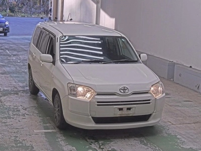 TOYOTA SUCCEED WAGON