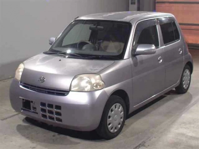 DAIHATSU ESSE