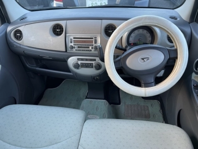 DAIHATSU MOVE LATTE