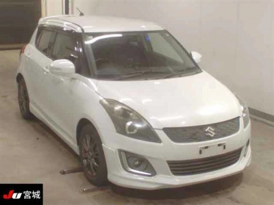 SUZUKI SWIFT