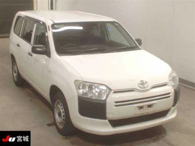 TOYOTA SUCCEED VAN