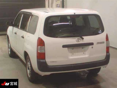 TOYOTA SUCCEED VAN
