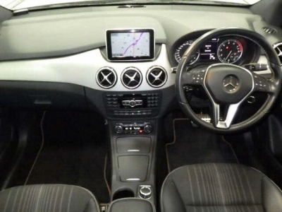 MERCEDES BENZ B CLASS