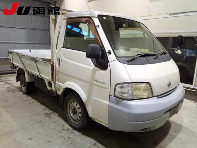NISSAN VANETTE TRUCK