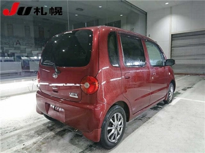 DAIHATSU MOVE LATTE