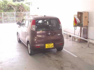 SUZUKI MRWAGON