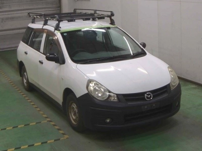 MAZDA FAMILIA VAN