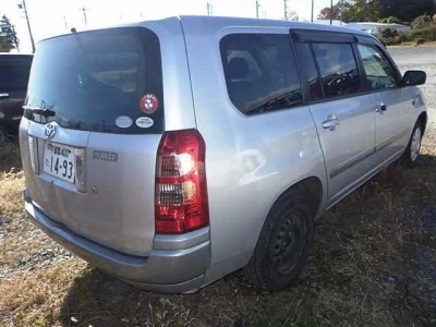 TOYOTA SUCCEED VAN