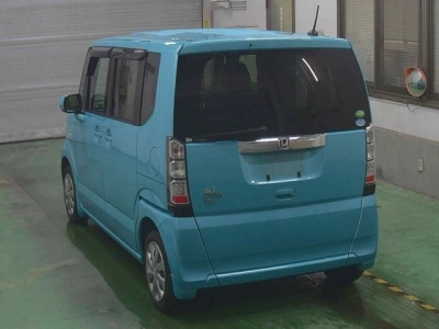 HONDA N BOX +