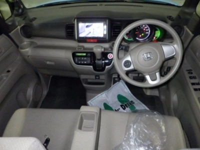 HONDA N BOX +