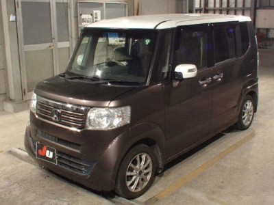 HONDA N BOX +