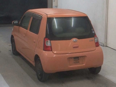 DAIHATSU ESSE