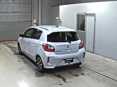 MITSUBISHI MIRAGE
