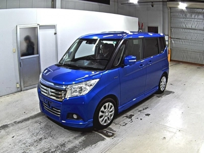 MITSUBISHI DELICA D:2