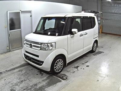 HONDA N BOX +