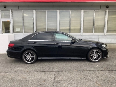 MERCEDES BENZ E CLASS