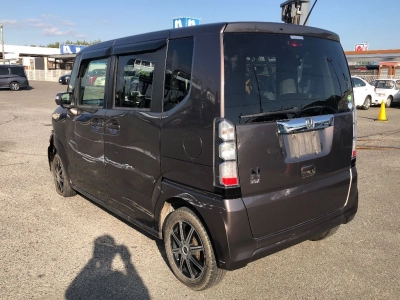HONDA N BOX