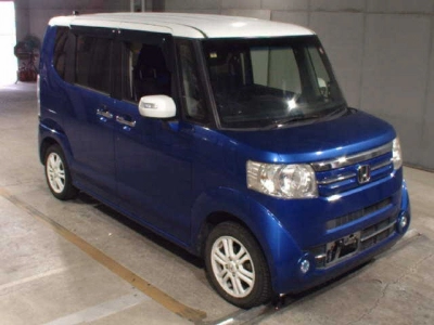 HONDA N BOX +
