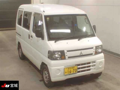 MITSUBISHI MINICAB