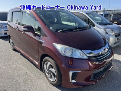 HONDA FREED HYBRID