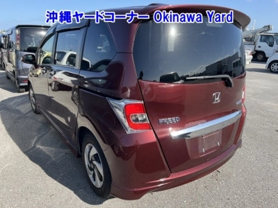 HONDA FREED HYBRID