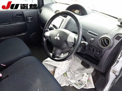 MITSUBISHI EK SPORTS