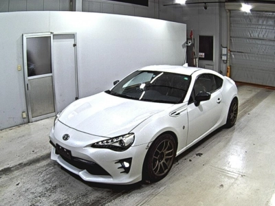 TOYOTA 86