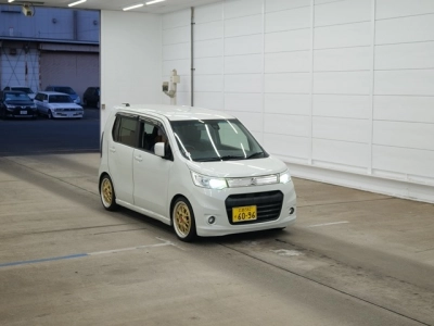 SUZUKI WAGON R STINGRAY