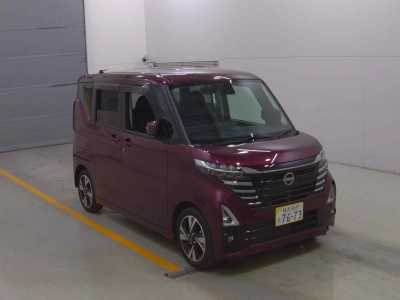 NISSAN ROOX