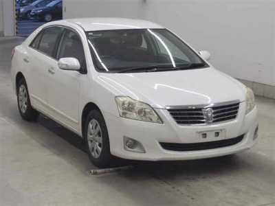 TOYOTA PREMIO