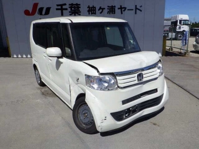 HONDA N BOX +