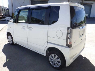 HONDA N BOX +
