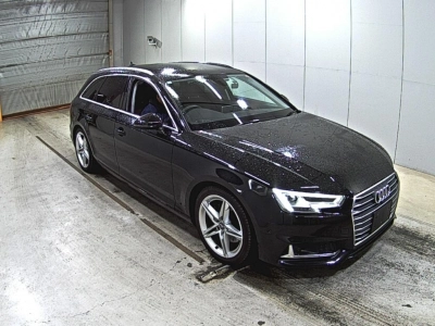 AUDI A4 AVANTE