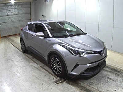 TOYOTA C-HR
