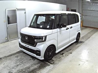 HONDA N BOX CUSTOM