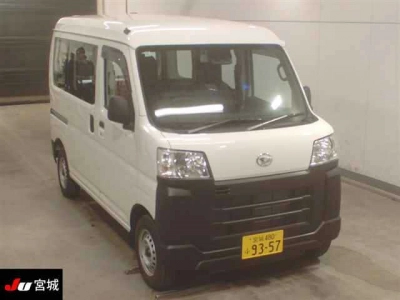 DAIHATSU HIJET VAN