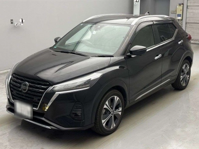 NISSAN KICKS