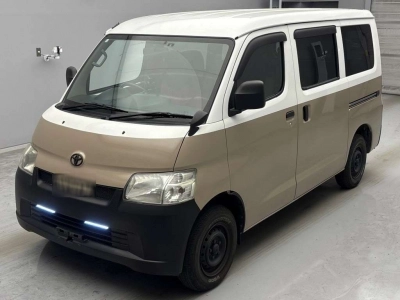 TOYOTA TOWN ACE VAN