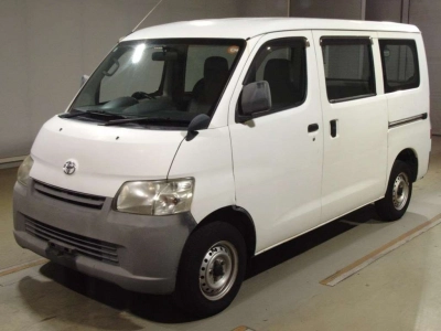 TOYOTA TOWN ACE VAN