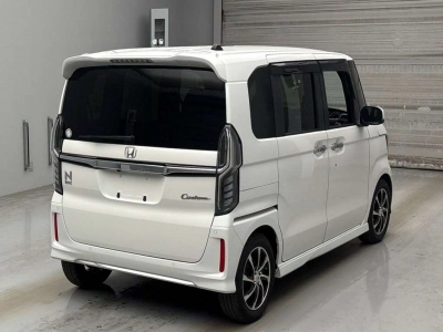 HONDA N BOX CUSTOM