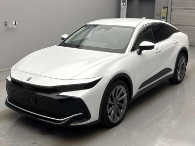 TOYOTA CROWN CROSSOVER