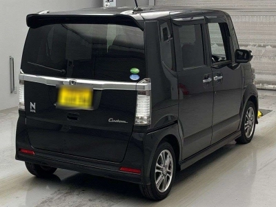 HONDA N BOX CUSTOM